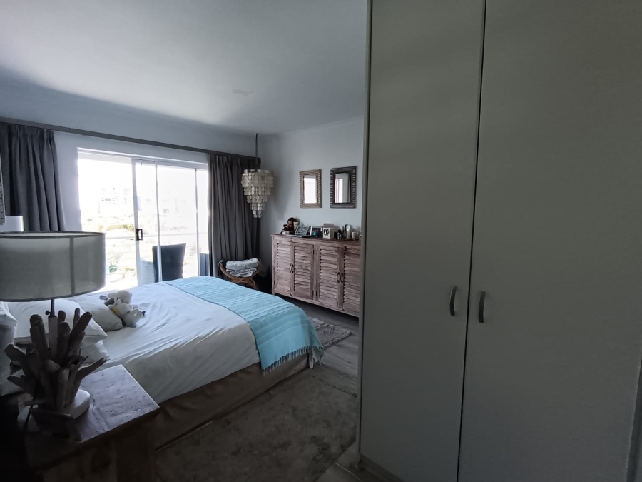 To Let 2 Bedroom Property for Rent in Big Bay Western Cape